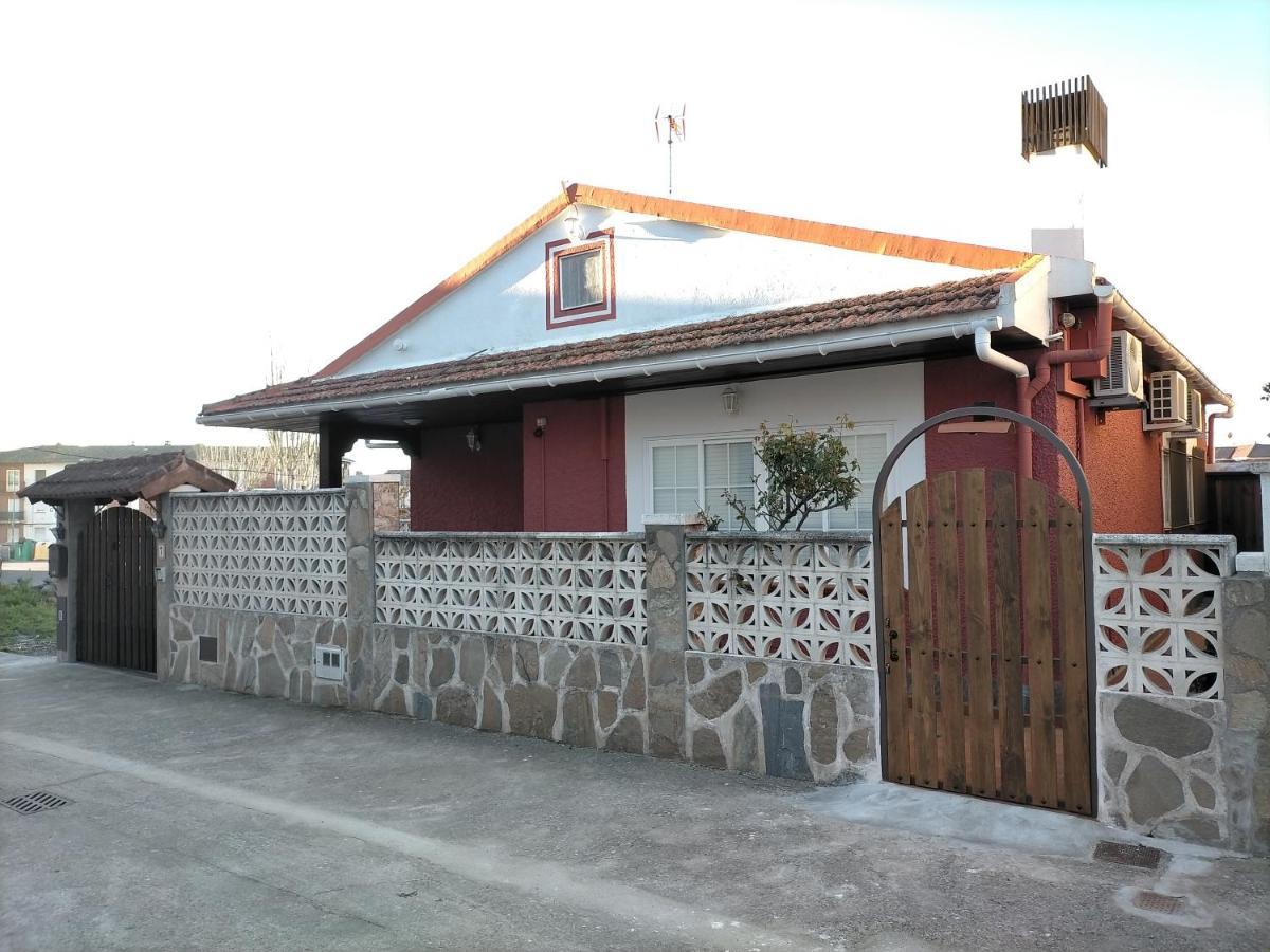 La Casita De Lola Villa Sotillo de la Adrada Eksteriør billede